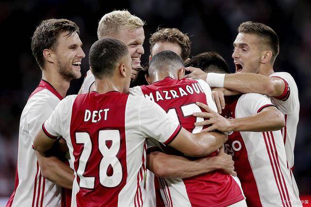 面对黑粉与流量 潘展乐的困惑与清醒